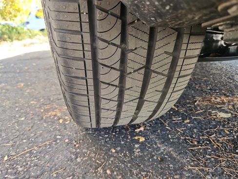 New 2026 BMW X5 xDrive50e w/ Premium Package image 14