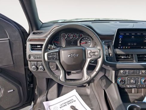 Used 2021 Chevrolet Tahoe Z71 AWD/4WD image 12
