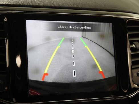 Used 2021 Jeep Grand Cherokee Trailhawk image 14