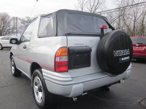 Used 2000 Suzuki Vitara JLX image 38