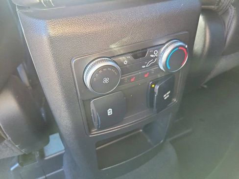 Certified 2021 Ford Explorer Limited w/ Equipment Group 301A image 19