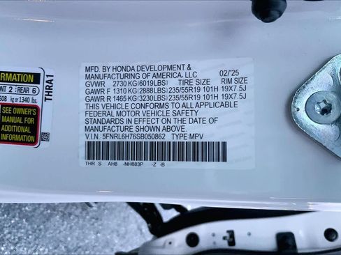 Used 2025 Honda Odyssey Sport-L image 30