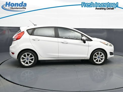 Used 2016 Ford Fiesta SE w/ Equipment Group 201A FWD image 11