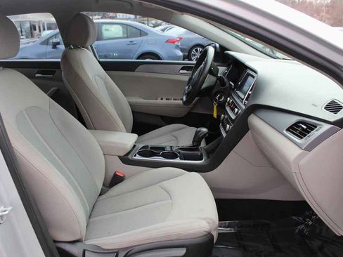 Used 2019 Hyundai Sonata SE image 25