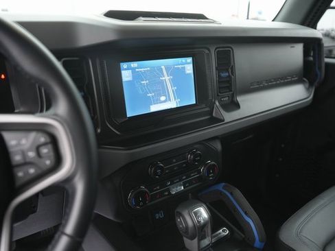 Used 2022 Ford Bronco Black Diamond w/ Sasquatch Package image 25