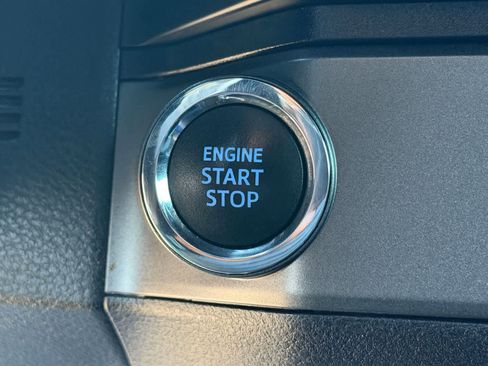 Used 2020 Toyota Tacoma TRD Sport w/ Technology Package RWD image 27