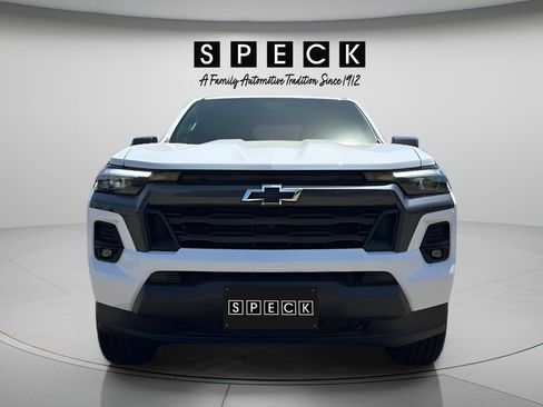 New 2026 Chevrolet Colorado LT w/ LT Convenience Package AWD/4WD image 10
