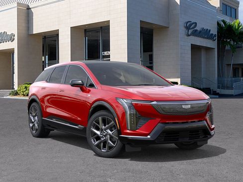 New 2026 Cadillac Optiq Luxury 1 image 7