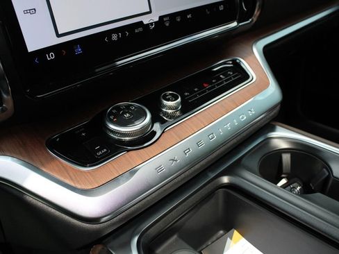 New 2026 Ford Expedition Max King Ranch AWD/4WD image 17