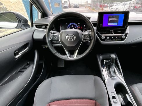 Certified 2026 Toyota Corolla SE FWD image 6