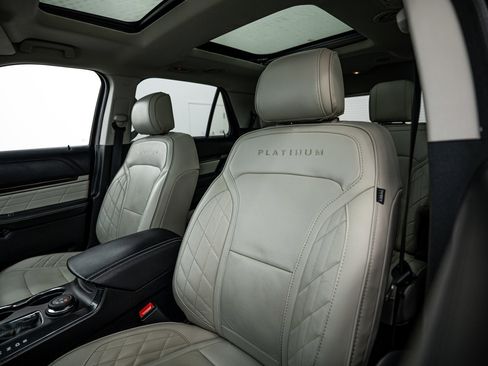 Used 2016 Ford Explorer Platinum AWD/4WD image 15