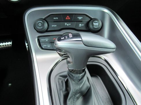 Used 2020 Dodge Challenger SXT w/ Plus Package RWD image 27