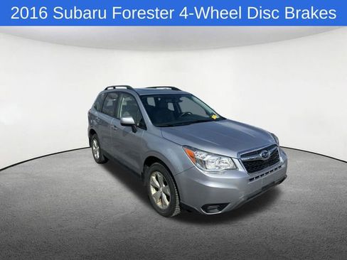 Used 2016 Subaru Forester 2.5i Premium w/ All-Weather Package AWD/4WD image 18