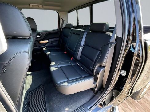 Used 2018 Chevrolet Silverado 1500 LTZ w/ Texas Edition AWD/4WD image 23