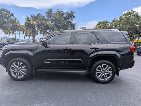 Used 2026 Toyota 4Runner Limited AWD/4WD image 7