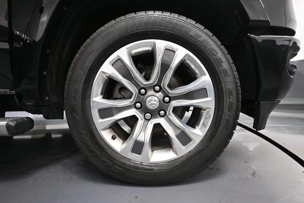 Used 2022 RAM 1500 Limited w/ Body-Colour Bumper Group AWD/4WD image 12