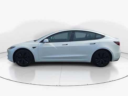 Used 2025 Tesla Model 3 Long Range RWD image 7