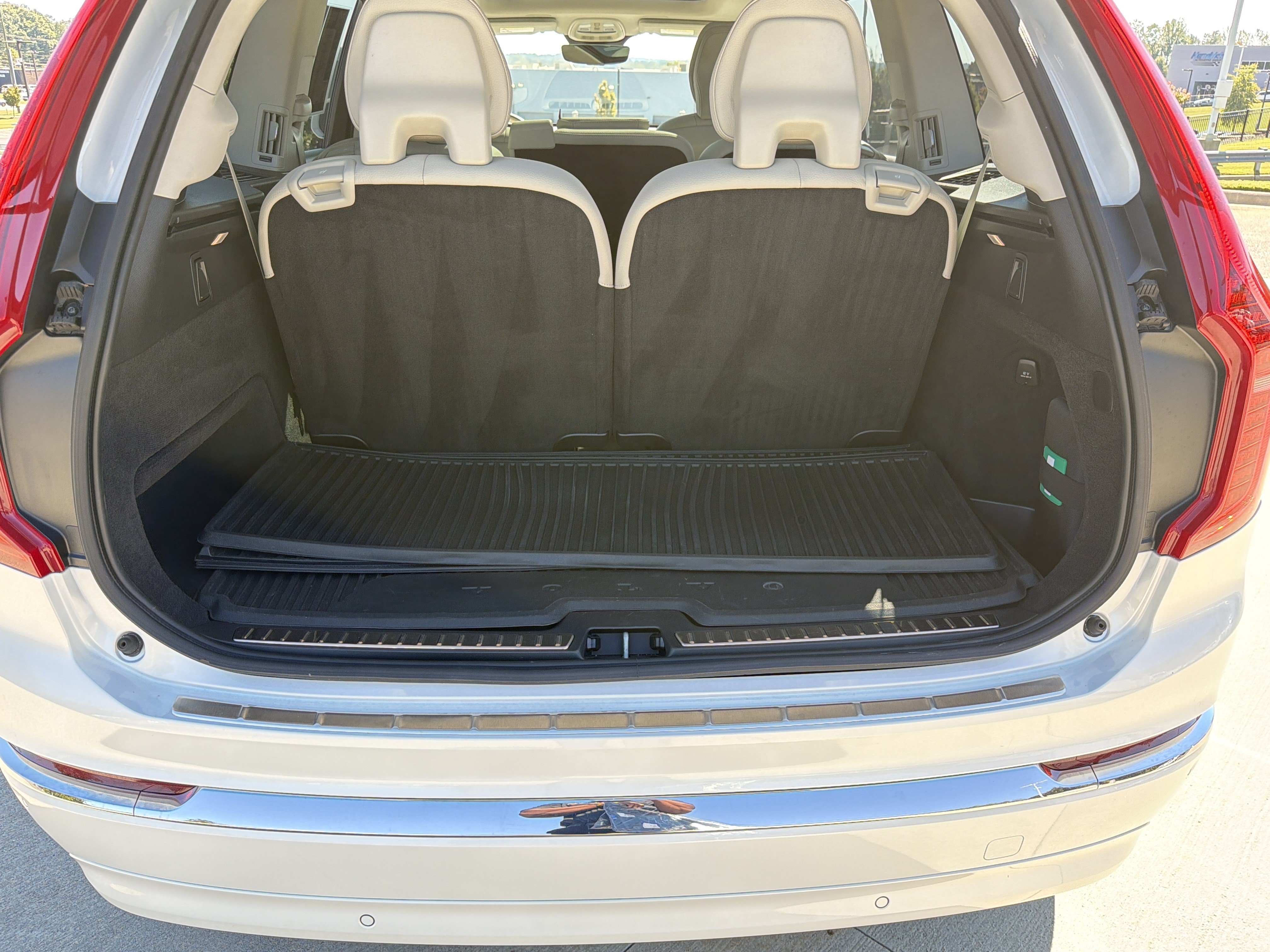 Used 2025 Volvo XC90 B6 Plus w/ Protection Package Premier AWD/4WD image 33