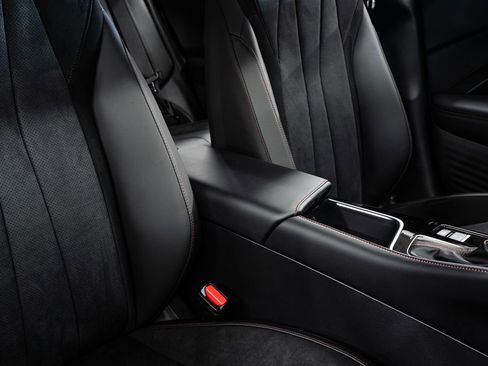 Certified 2025 Acura ADX A-Spec FWD image 29
