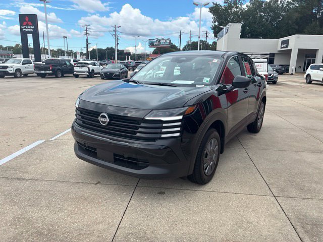 Used 2026 Nissan Kicks S FWD image 3