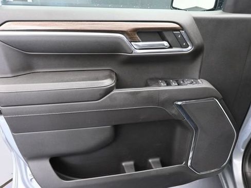 Used 2023 Chevrolet Silverado 1500 LT AWD/4WD image 26