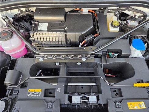 New 2026 Volkswagen ID.4 Pro image 17