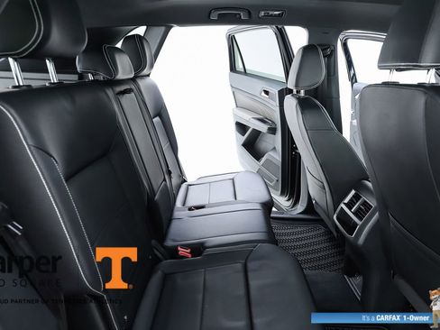 Used 2023 Volkswagen Atlas Cross Sport SE FWD image 77