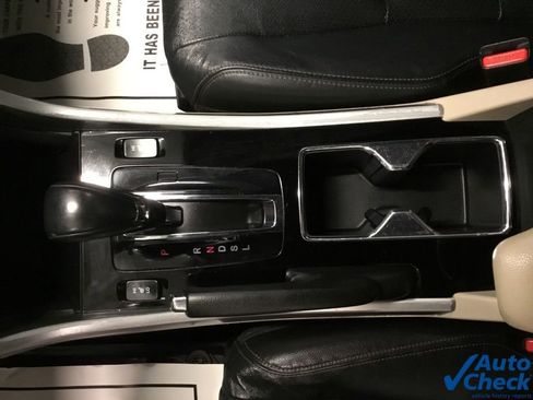 Used 2017 Honda Accord EX-L image 52