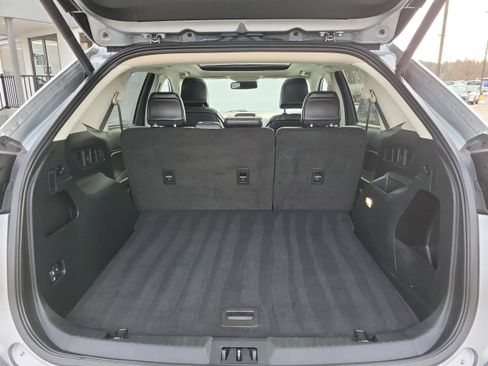 Used 2024 Ford Edge SEL w/ Convenience Package image 8