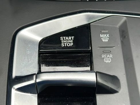 Used 2025 BMW 228i xDrive AWD/4WD image 39