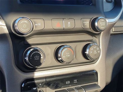 Certified 2024 RAM 2500 Big Horn image 19