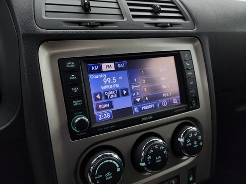 Used 2014 Dodge Challenger SRT8 image 12