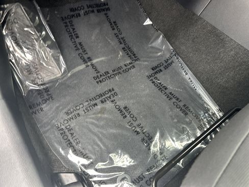 Used 2024 Toyota Corolla LE image 17