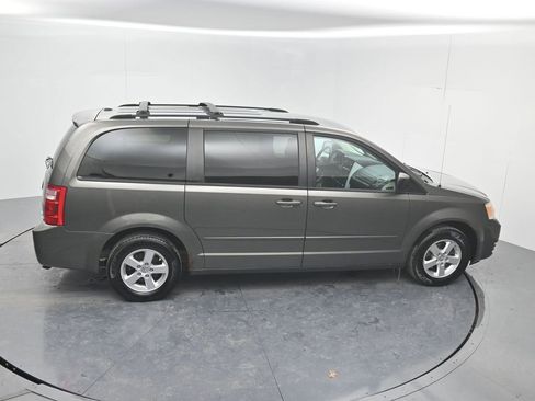 Used 2010 Dodge Grand Caravan Hero image 46