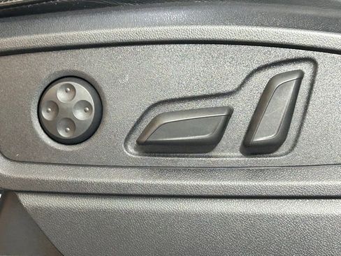 Used 2023 Audi Q5 2.0T Premium Plus w/ Premium Plus Package image 32