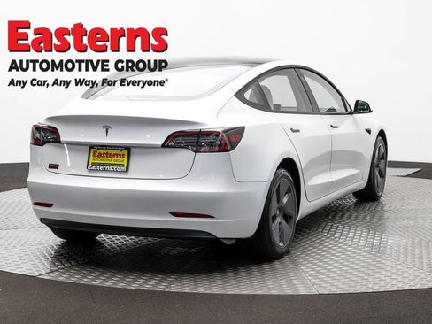 Used 2023 Tesla Model 3 Standard Range RWD image 4