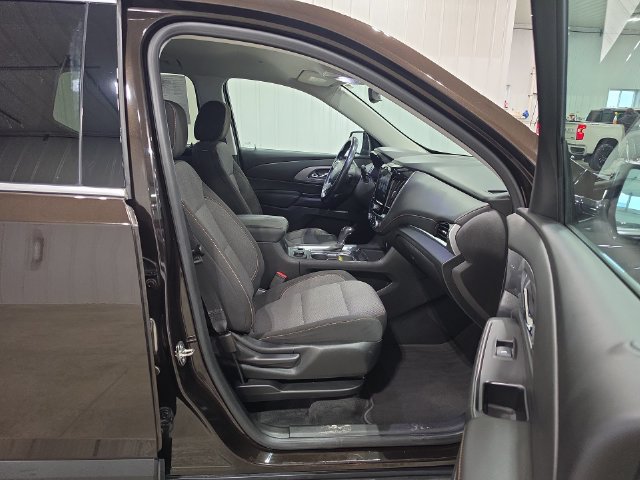 Used 2019 Chevrolet Traverse LT FWD image 32