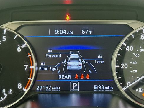 Used 2024 Nissan Altima 2.5 SR FWD image 18