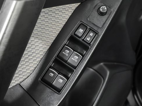 Used 2017 Subaru Forester 2.5i Premium image 36