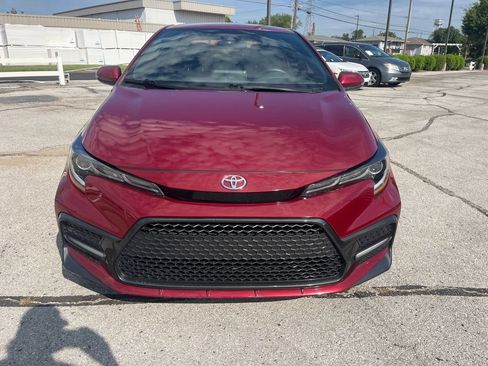 Used 2022 Toyota Corolla XSE FWD image 2
