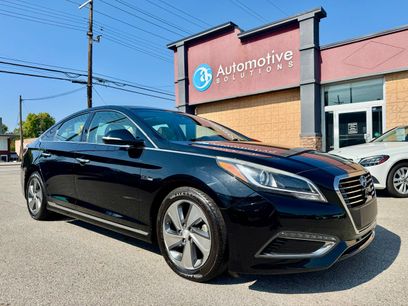 Used 2016 Hyundai Sonata Limited w/ Option Group 02