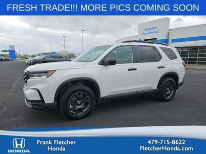 Used 2025 Honda Pilot TrailSport