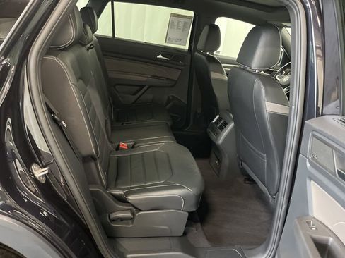 Used 2022 Volkswagen Atlas Cross Sport SEL Premium R-Line AWD/4WD image 22
