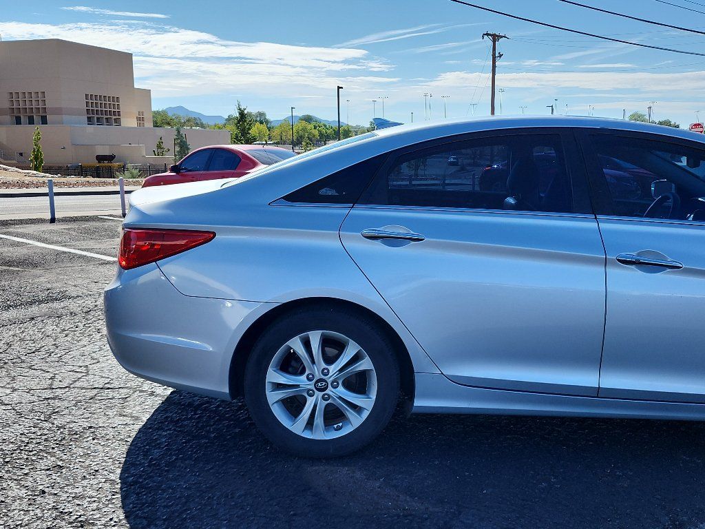Used 2013 Hyundai Sonata Limited FWD image 5