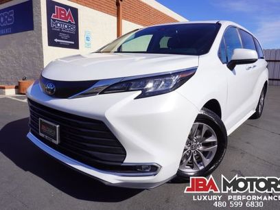 Used 2023 Toyota Sienna XLE