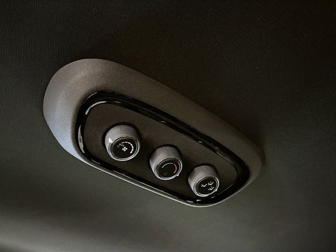 Used 2023 Dodge Durango GT image 27