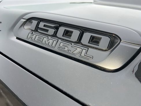 Used 2021 RAM 1500 Big Horn image 9