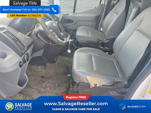 Used 2019 Ford Transit 250 130 Low Roof RWD image 9