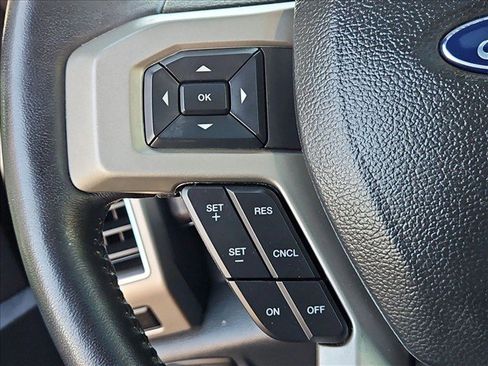 Certified 2022 Ford F250 Lariat w/ Tremor Off-Road Package AWD/4WD image 24