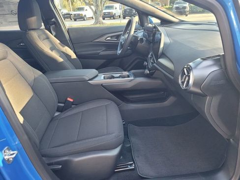 New 2026 Chevrolet Equinox EV LT image 14